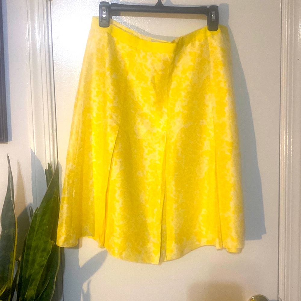 Banana Republic yellow silk pleated midi skirt